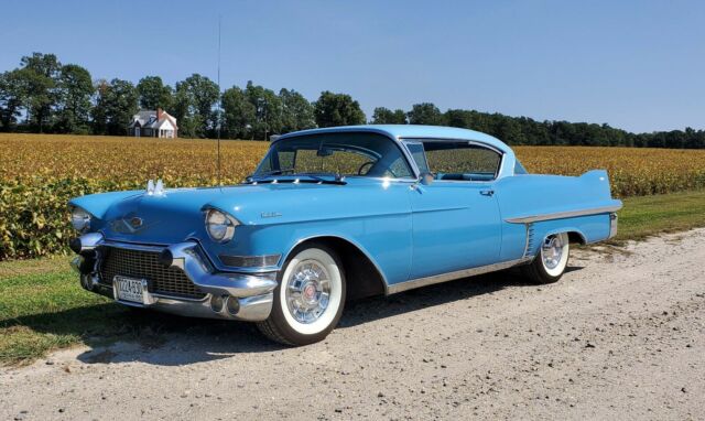 Cadillac Series 62 1957 image number 1