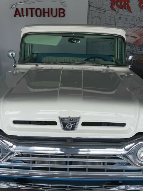 Ford F-100 1960 image number 0