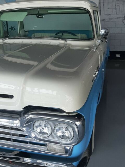 Ford F-100 1960 image number 19