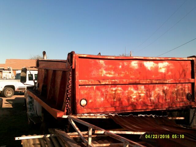 Chevrolet APROX 3ton Dump Truck 1951 image number 25