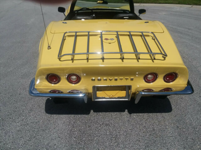 Chevrolet Corvette 1972 image number 2