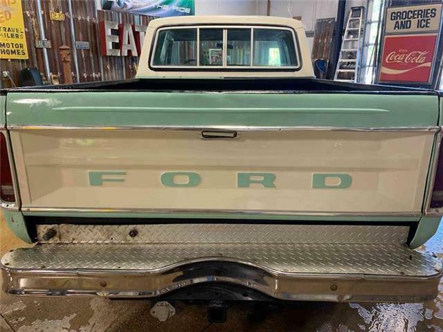 Ford F-250 1977 image number 6