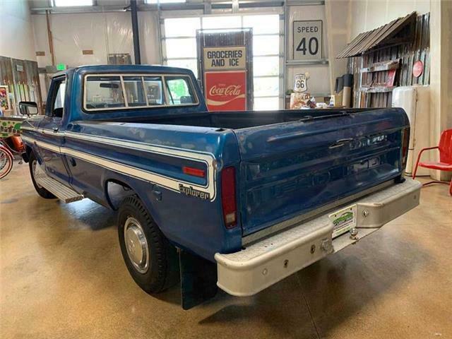 Ford F-250 1976 image number 28