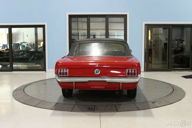 Ford Mustang 1965 image number 27