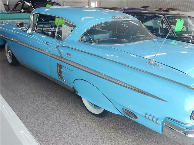 Chevrolet Impala 1958 image number 17