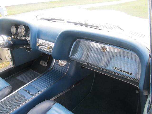 Ford Thunderbird 1959 image number 18