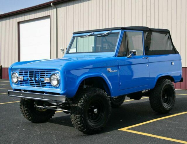 Ford Bronco 1971 image number 18