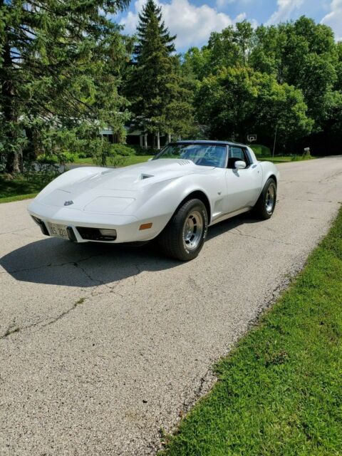 Chevrolet Corvette 1978 image number 33