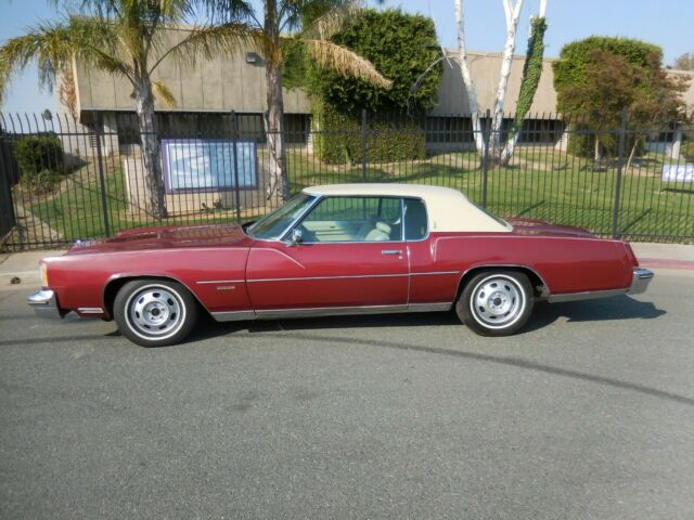 Oldsmobile Toronado 1973 image number 0