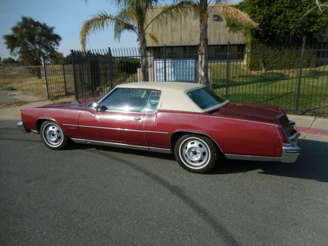 Oldsmobile Toronado 1973 image number 30