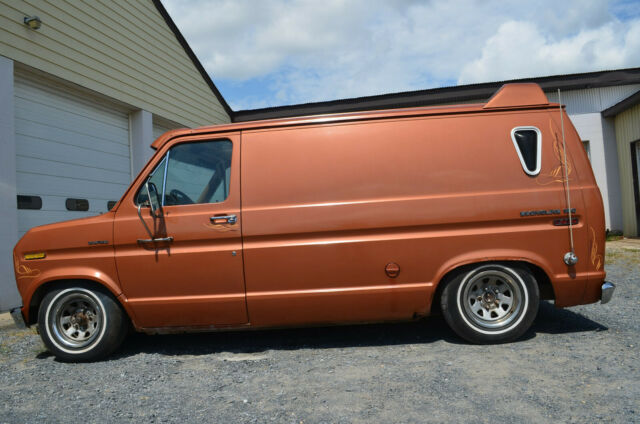 Ford E-Series Van 1976 image number 20