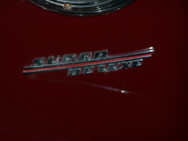 Ford Super Deluxe 1946 image number 3