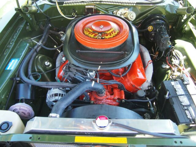 Plymouth Road Runner 1971 image number 15