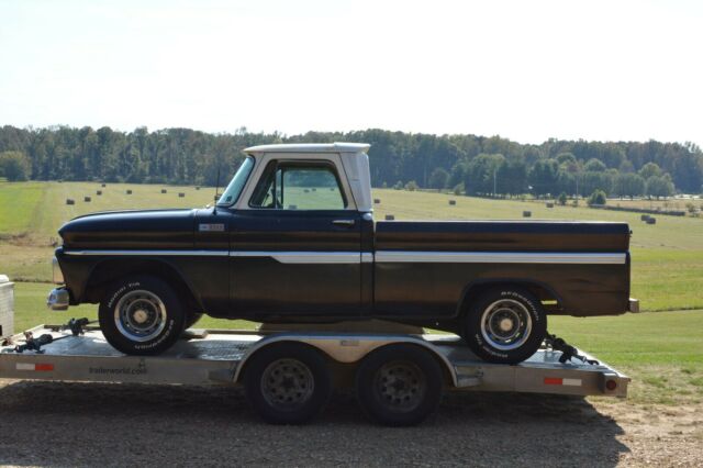 Chevrolet C-10 1965 image number 1