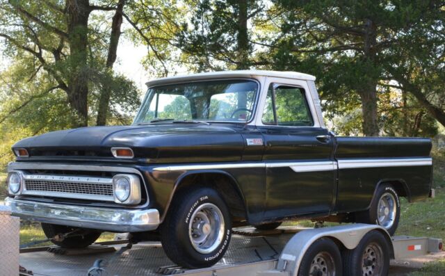 Chevrolet C-10 1965 image number 2