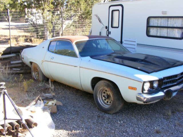 Plymouth Satellite 1974 image number 0