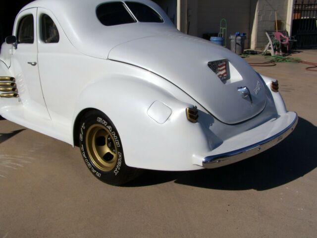 Ford coupe 1940 image number 1