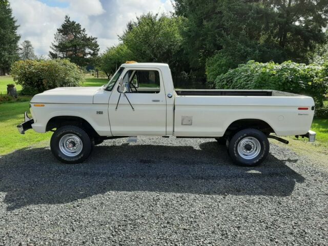 Ford F-250 1973 image number 30