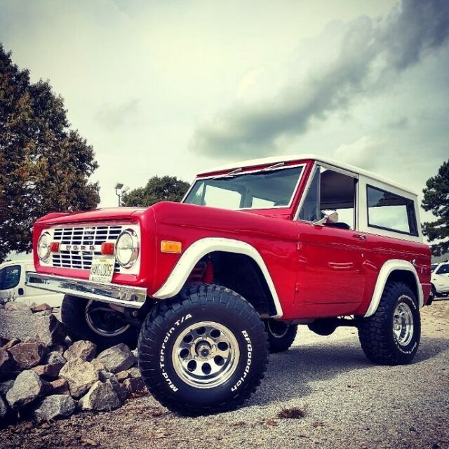 Ford Bronco 1976 image number 0