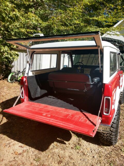 Ford Bronco 1976 image number 22