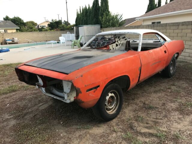 Plymouth Barracuda 1971 image number 2