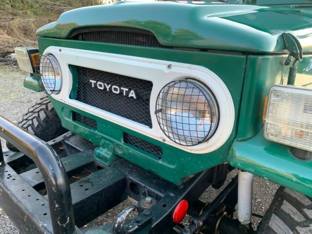 Toyota Land Cruiser 1977 image number 10