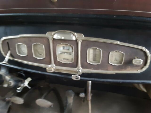 Buick Series 90 1931 image number 31