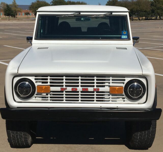 Ford Bronco 1977 image number 27