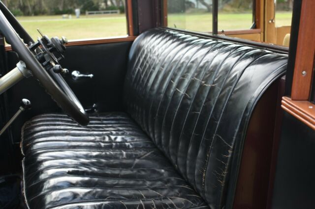 Rolls-Royce Phantom 1928 image number 17