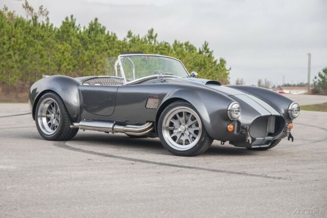 Shelby Cobra 1965 image number 32