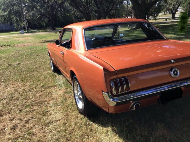 Ford Mustang 1965 image number 2