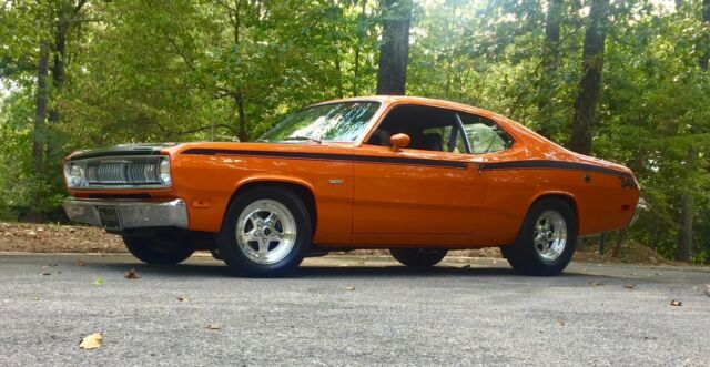 Plymouth Duster 1971 image number 15