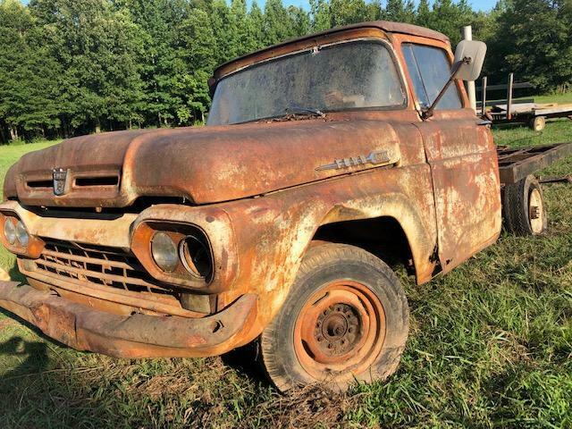 Ford F-250 1960 image number 6