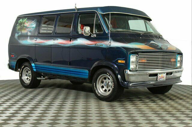 Dodge TRADESMAN 200 1974 image number 4