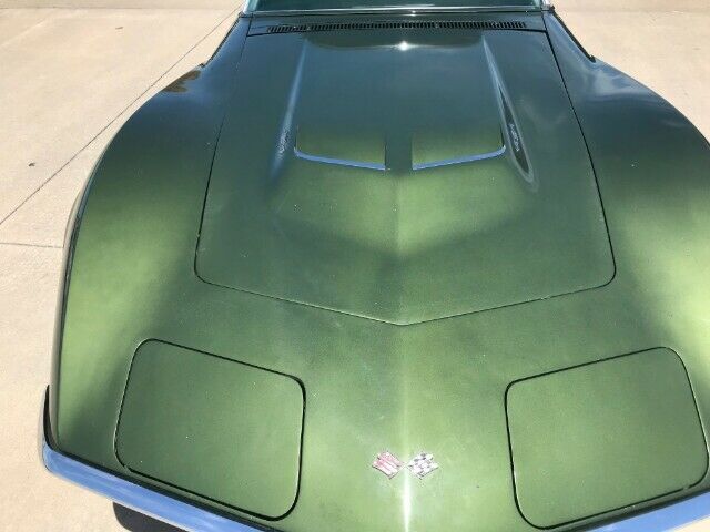 Chevrolet Corvette 1970 image number 2