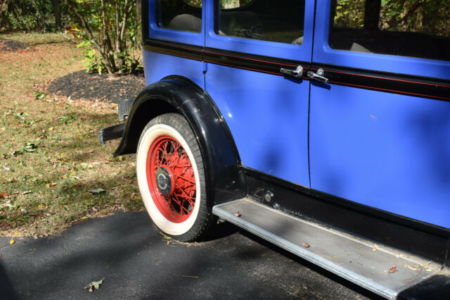 Plymouth Sedan 1931 image number 22