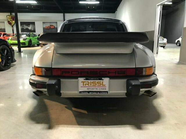 Porsche 911 1979 image number 10