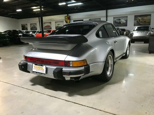 Porsche 911 1979 image number 12