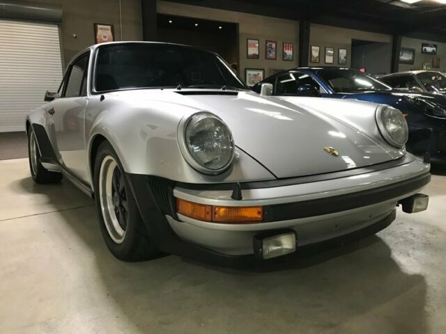 Porsche 911 1979 image number 22