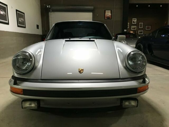 Porsche 911 1979 image number 23