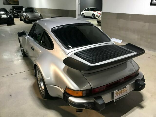 Porsche 911 1979 image number 30