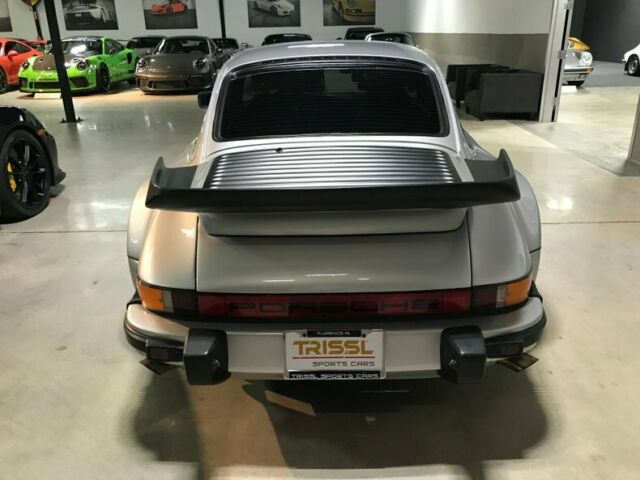 Porsche 911 1979 image number 32