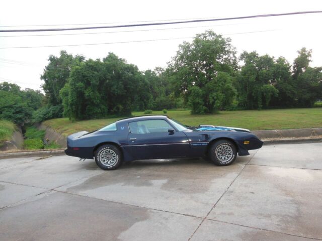 Pontiac Trans Am 1979 image number 1