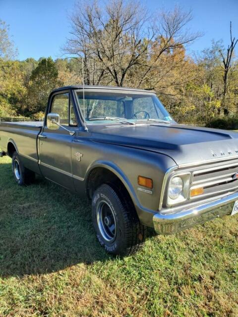 Chevrolet C-10 1968 image number 0