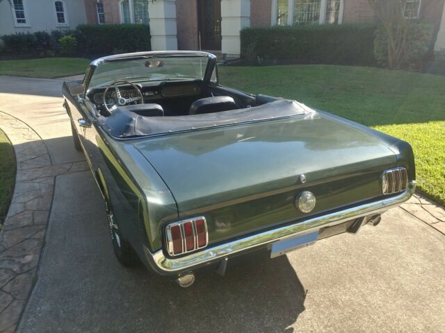 Ford Mustang 1966 image number 11