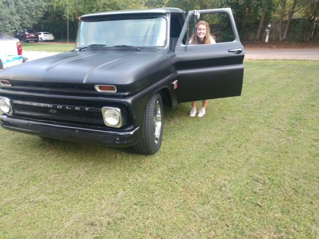 Chevrolet C-10 1964 image number 0