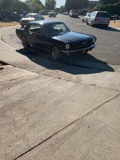 Ford Mustang 1966 image number 37