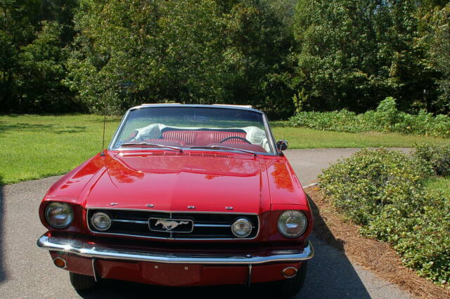 Ford Mustang 1965 image number 23