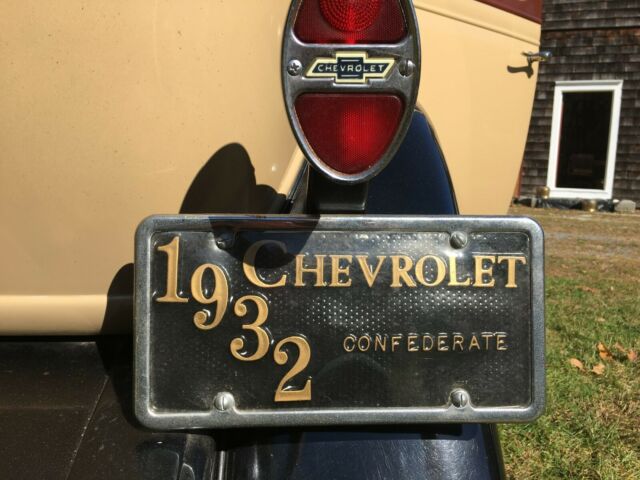 Chevrolet Confederate 1932 image number 11