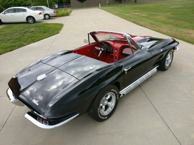 Chevrolet Corvette 1964 image number 19